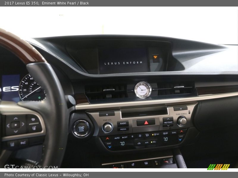 Eminent White Pearl / Black 2017 Lexus ES 350