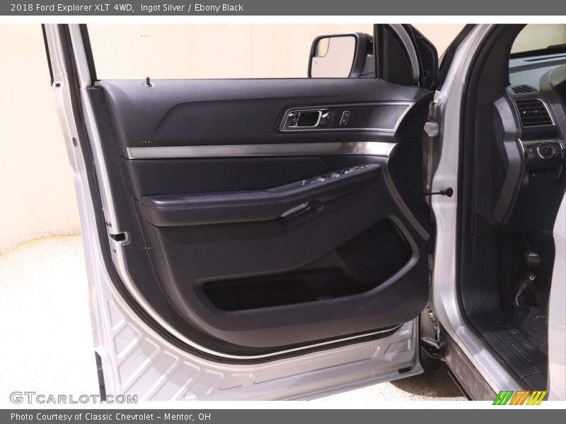 Ingot Silver / Ebony Black 2018 Ford Explorer XLT 4WD