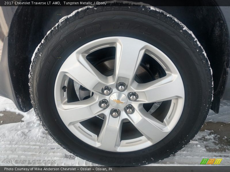 Tungsten Metallic / Ebony 2017 Chevrolet Traverse LT AWD