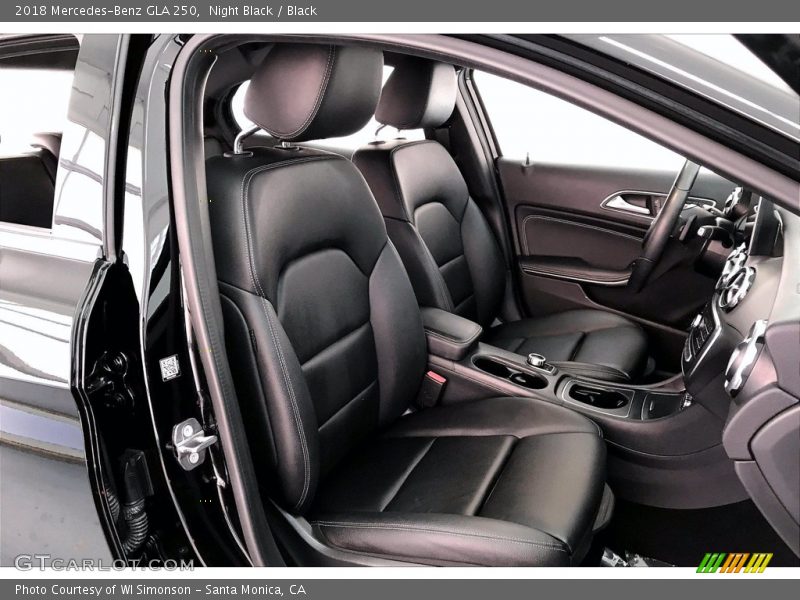 Night Black / Black 2018 Mercedes-Benz GLA 250