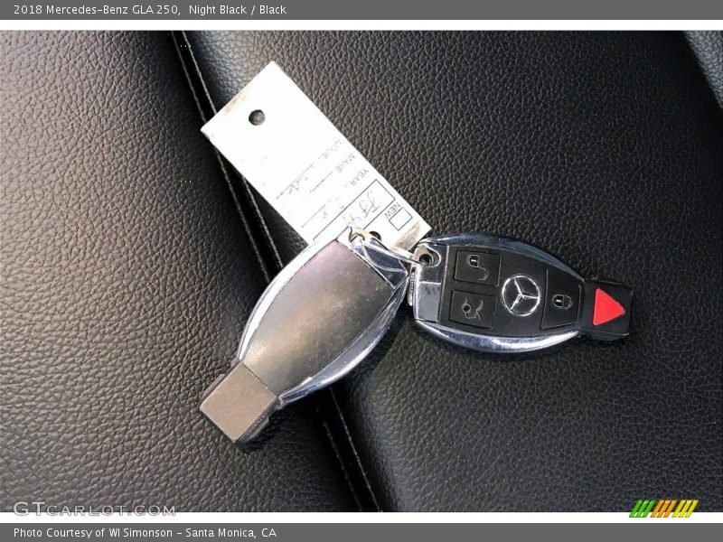 Night Black / Black 2018 Mercedes-Benz GLA 250