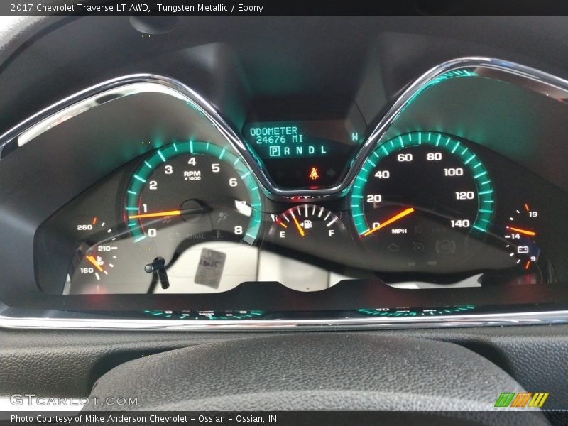 Tungsten Metallic / Ebony 2017 Chevrolet Traverse LT AWD