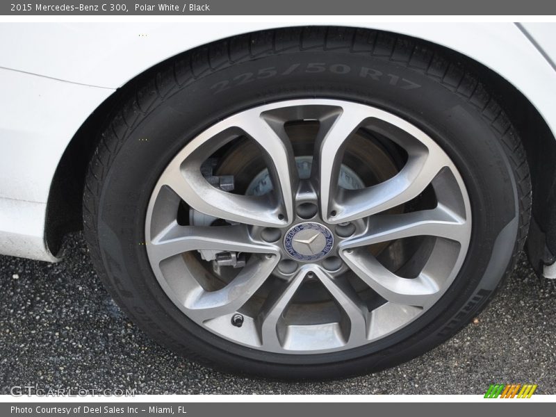 Polar White / Black 2015 Mercedes-Benz C 300