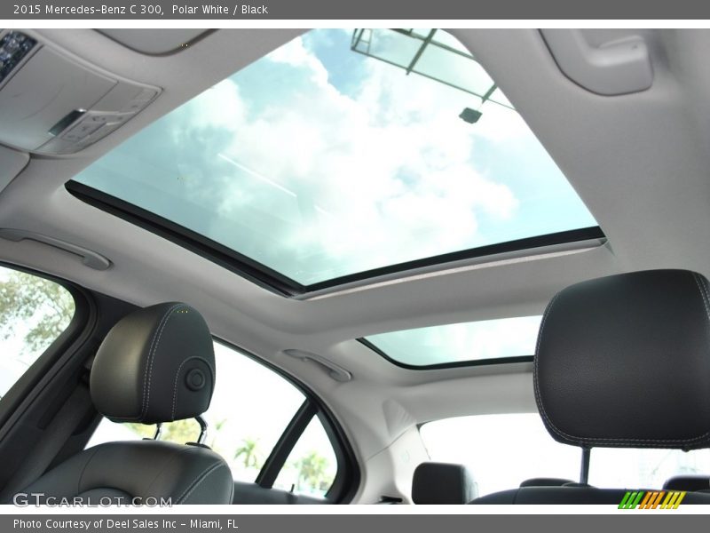 Polar White / Black 2015 Mercedes-Benz C 300