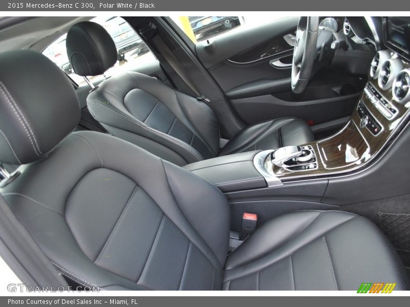 Polar White / Black 2015 Mercedes-Benz C 300