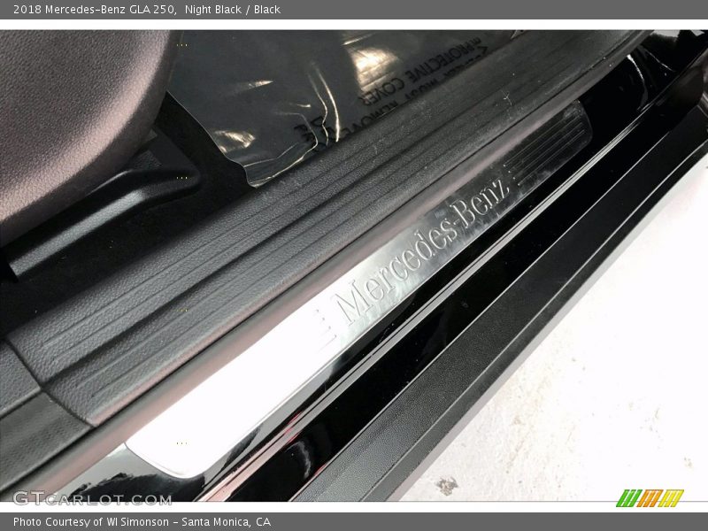 Night Black / Black 2018 Mercedes-Benz GLA 250