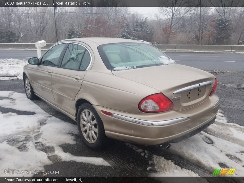 Zircon Metallic / Ivory 2003 Jaguar X-Type 2.5