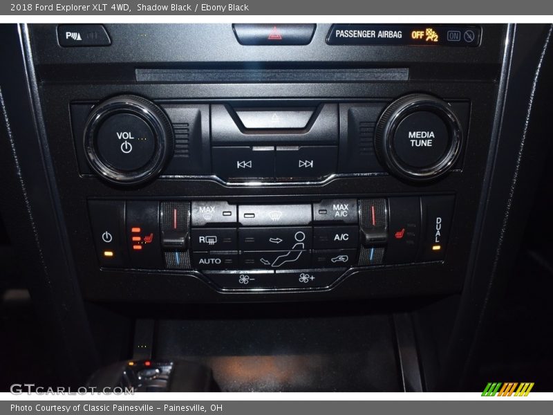 Shadow Black / Ebony Black 2018 Ford Explorer XLT 4WD