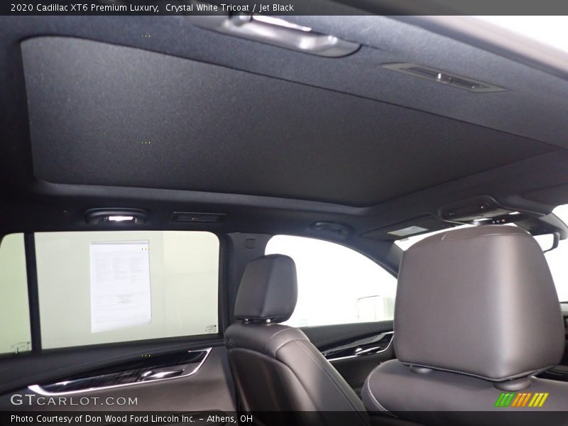 Crystal White Tricoat / Jet Black 2020 Cadillac XT6 Premium Luxury