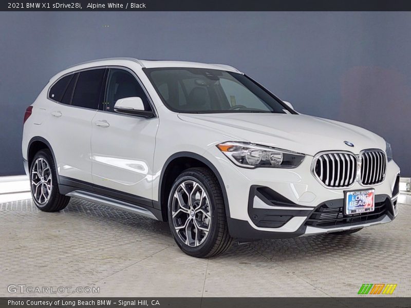Alpine White / Black 2021 BMW X1 sDrive28i