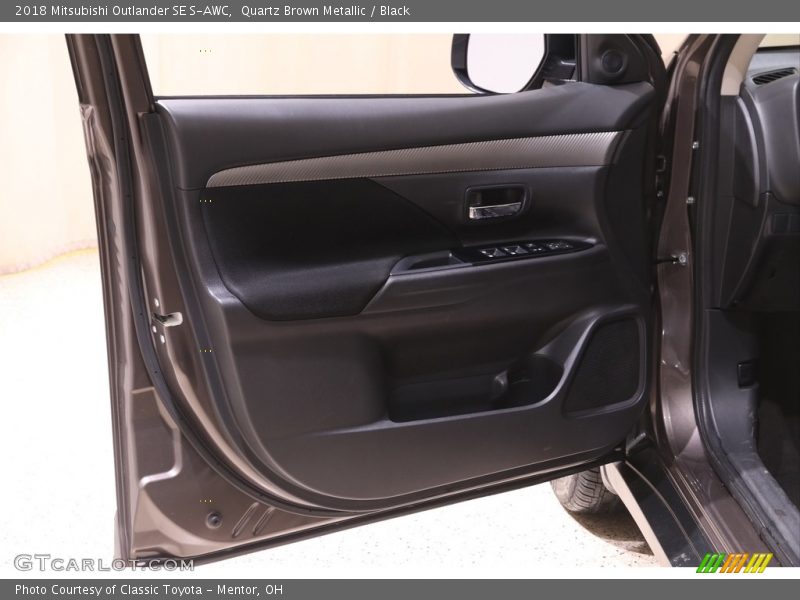 Quartz Brown Metallic / Black 2018 Mitsubishi Outlander SE S-AWC