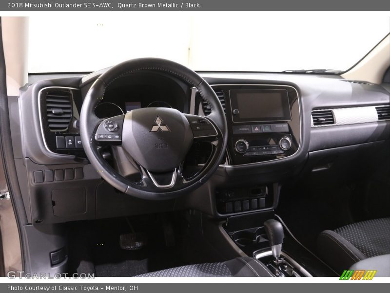 Quartz Brown Metallic / Black 2018 Mitsubishi Outlander SE S-AWC