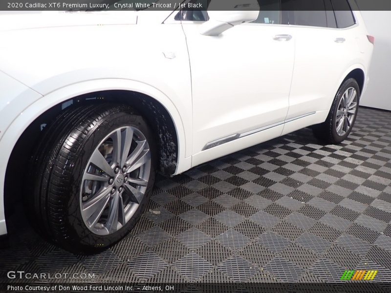 Crystal White Tricoat / Jet Black 2020 Cadillac XT6 Premium Luxury