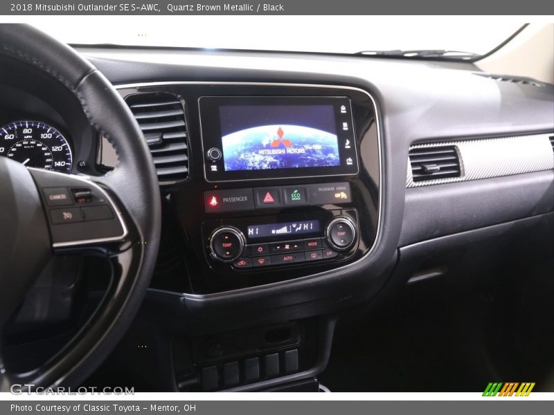 Quartz Brown Metallic / Black 2018 Mitsubishi Outlander SE S-AWC