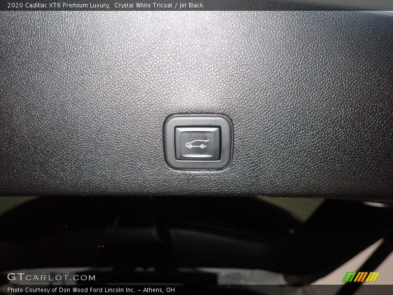 Crystal White Tricoat / Jet Black 2020 Cadillac XT6 Premium Luxury