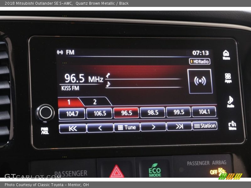 Quartz Brown Metallic / Black 2018 Mitsubishi Outlander SE S-AWC