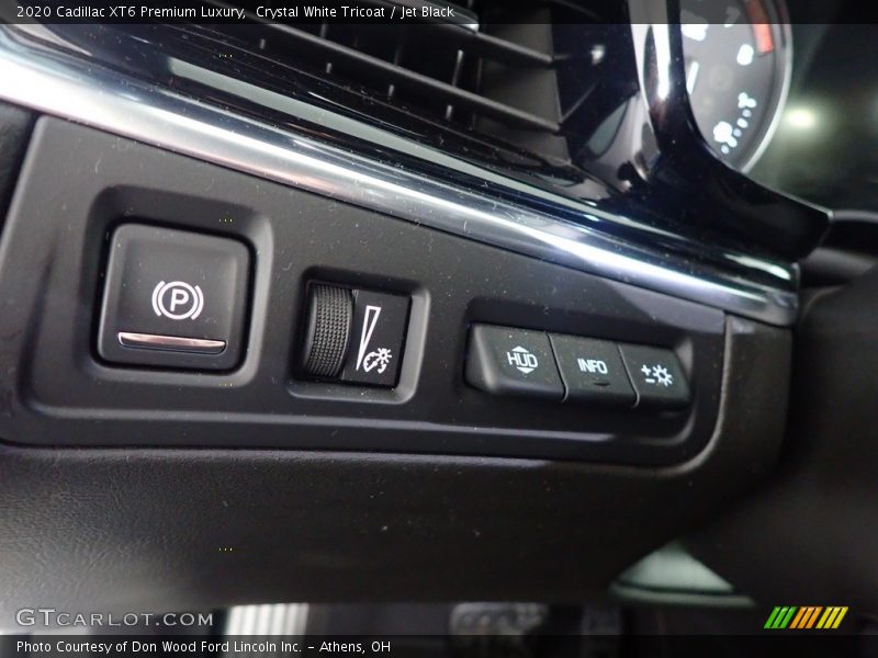 Crystal White Tricoat / Jet Black 2020 Cadillac XT6 Premium Luxury