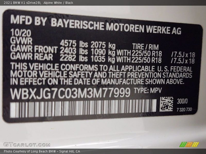 Alpine White / Black 2021 BMW X1 sDrive28i