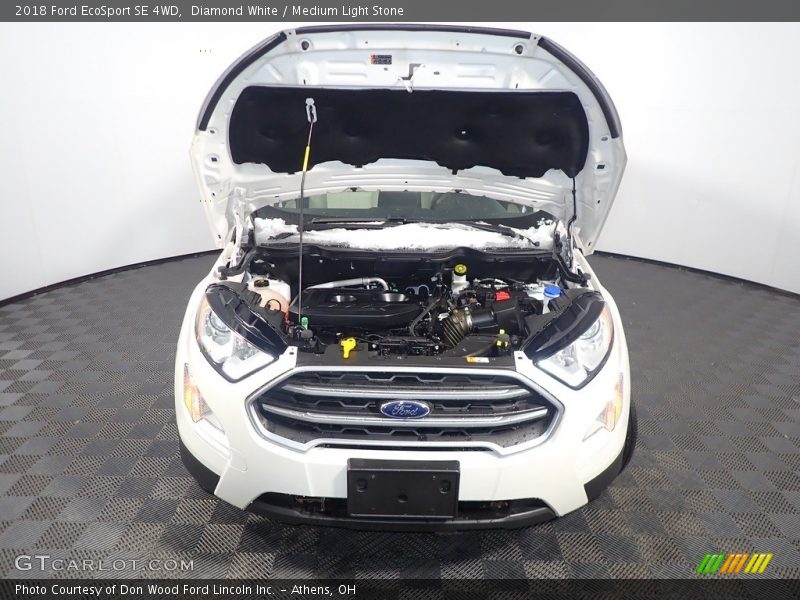 Diamond White / Medium Light Stone 2018 Ford EcoSport SE 4WD