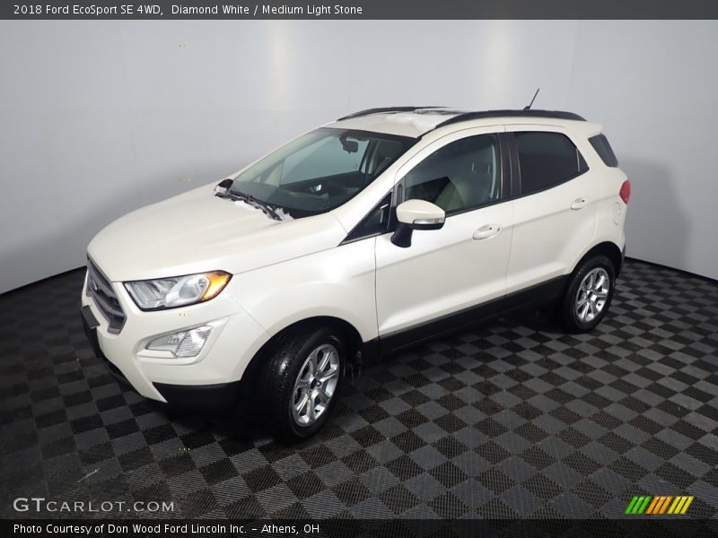 Diamond White / Medium Light Stone 2018 Ford EcoSport SE 4WD