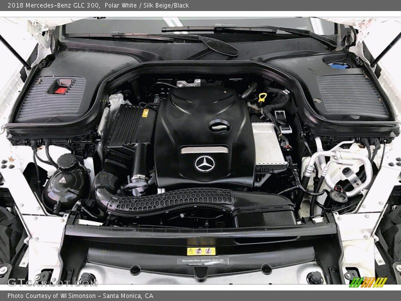 Polar White / Silk Beige/Black 2018 Mercedes-Benz GLC 300