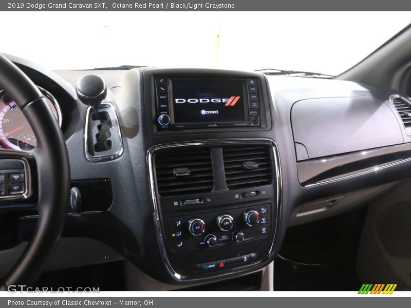 Octane Red Pearl / Black/Light Graystone 2019 Dodge Grand Caravan SXT