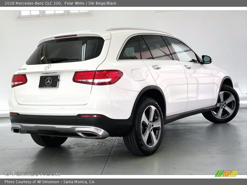 Polar White / Silk Beige/Black 2018 Mercedes-Benz GLC 300