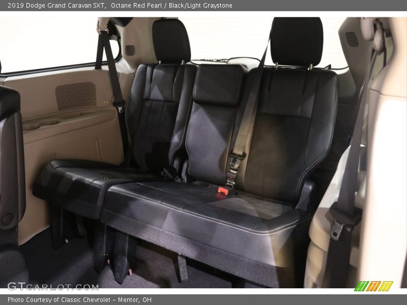 Octane Red Pearl / Black/Light Graystone 2019 Dodge Grand Caravan SXT