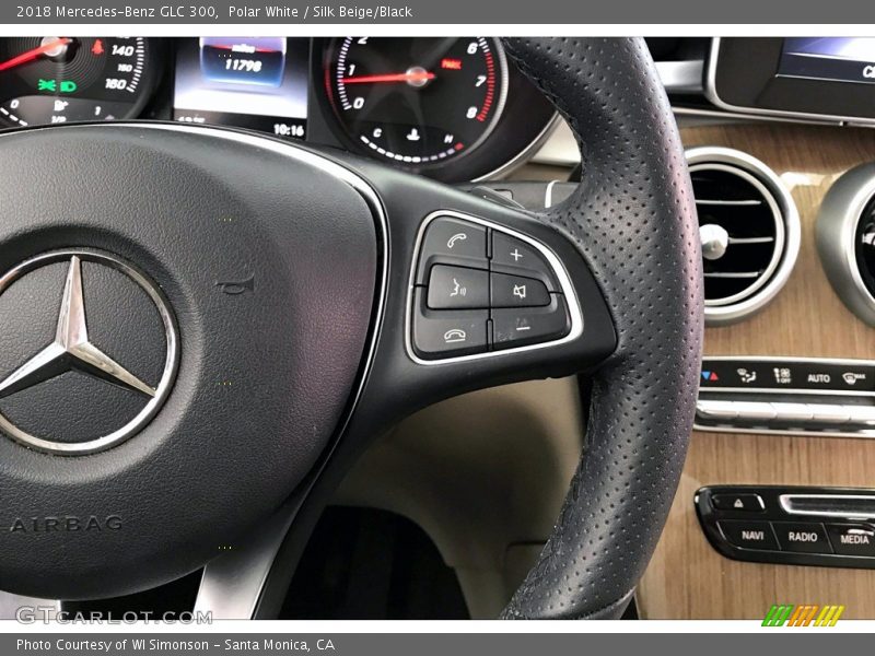 Polar White / Silk Beige/Black 2018 Mercedes-Benz GLC 300