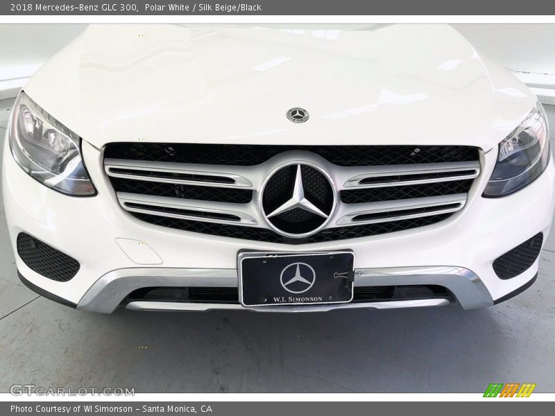 Polar White / Silk Beige/Black 2018 Mercedes-Benz GLC 300