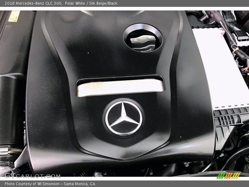 Polar White / Silk Beige/Black 2018 Mercedes-Benz GLC 300