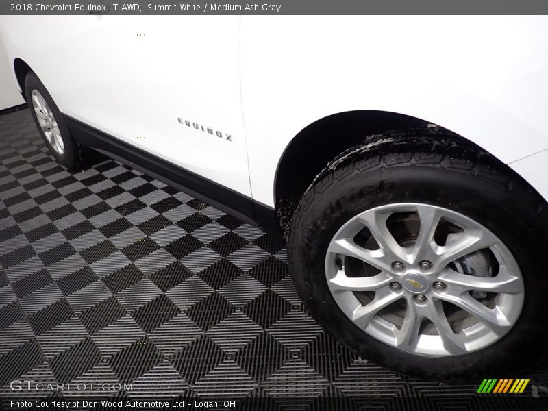 Summit White / Medium Ash Gray 2018 Chevrolet Equinox LT AWD
