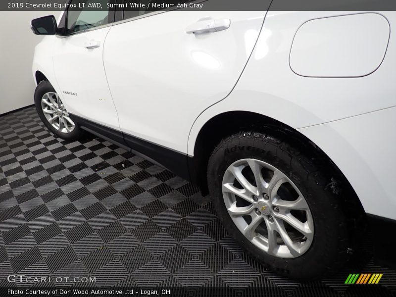 Summit White / Medium Ash Gray 2018 Chevrolet Equinox LT AWD