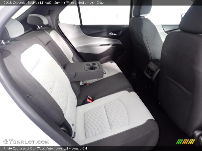 Summit White / Medium Ash Gray 2018 Chevrolet Equinox LT AWD