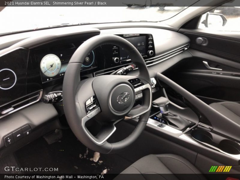 Shimmering Silver Pearl / Black 2021 Hyundai Elantra SEL