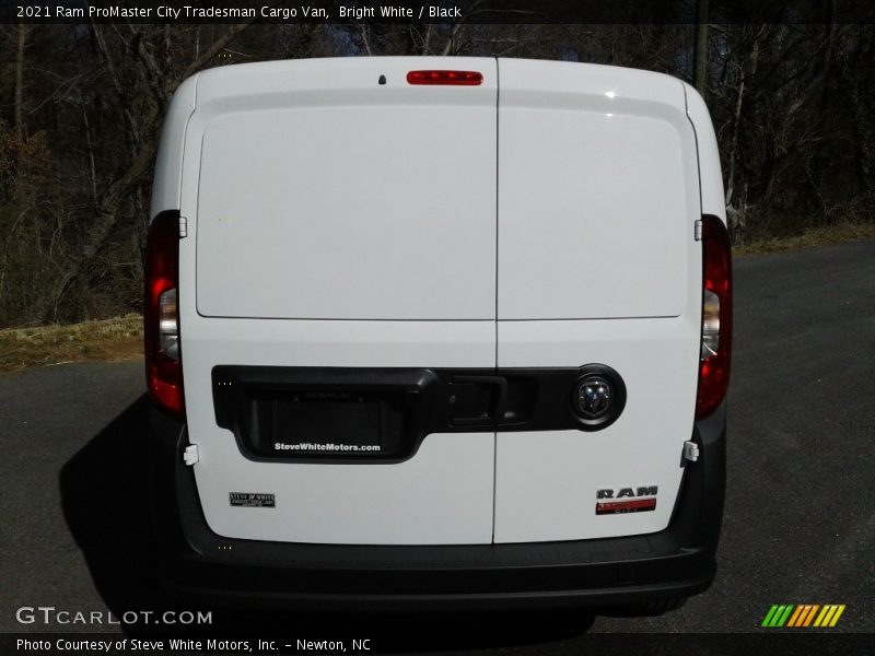 Bright White / Black 2021 Ram ProMaster City Tradesman Cargo Van