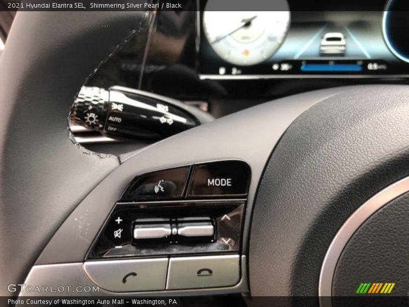 Shimmering Silver Pearl / Black 2021 Hyundai Elantra SEL