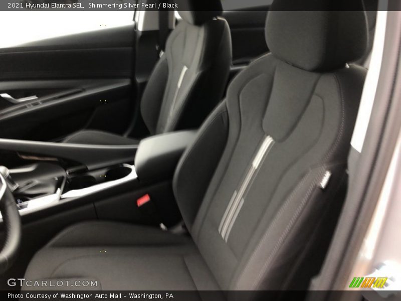 Shimmering Silver Pearl / Black 2021 Hyundai Elantra SEL