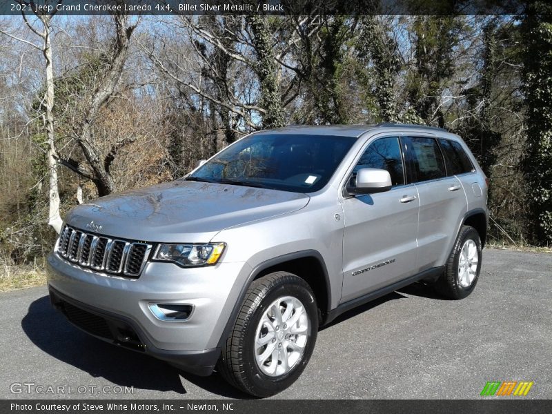Billet Silver Metallic / Black 2021 Jeep Grand Cherokee Laredo 4x4