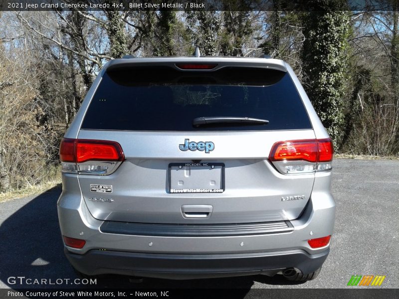 Billet Silver Metallic / Black 2021 Jeep Grand Cherokee Laredo 4x4