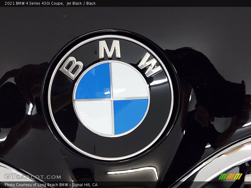  2021 4 Series 430i Coupe Logo