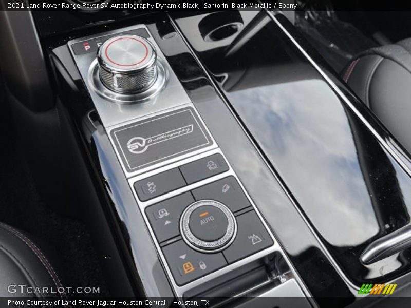 Controls of 2021 Range Rover SV Autobiography Dynamic Black