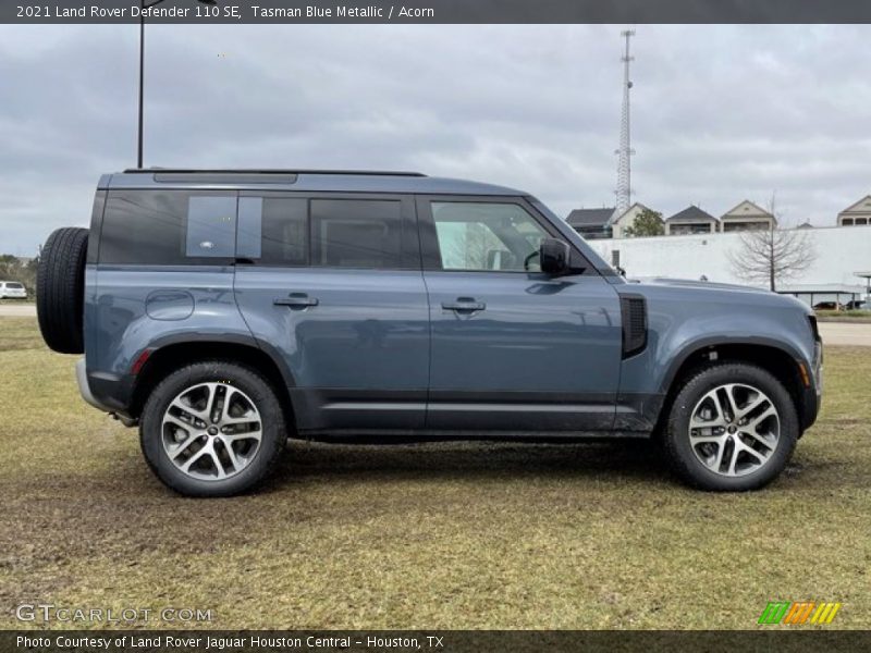  2021 Defender 110 SE Tasman Blue Metallic