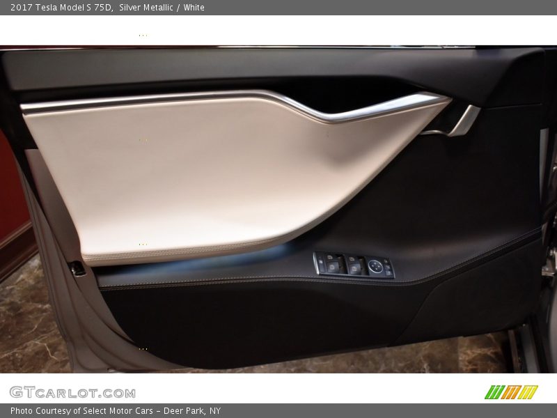 Silver Metallic / White 2017 Tesla Model S 75D