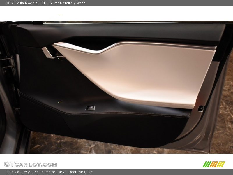 Silver Metallic / White 2017 Tesla Model S 75D