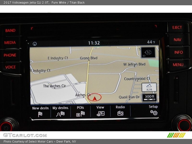 Pure White / Titan Black 2017 Volkswagen Jetta GLI 2.0T