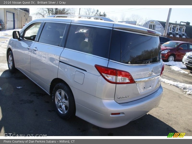 Brilliant Silver / Gray 2016 Nissan Quest SV