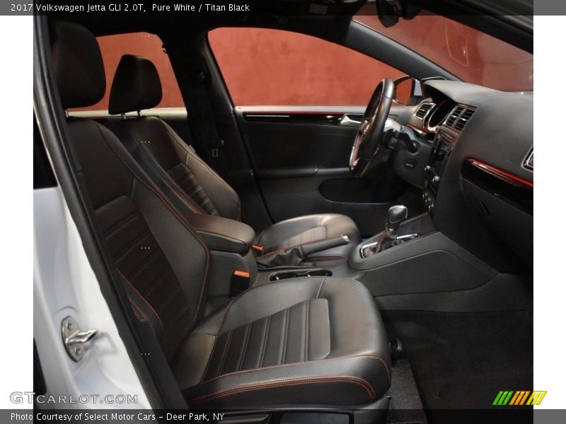 Pure White / Titan Black 2017 Volkswagen Jetta GLI 2.0T