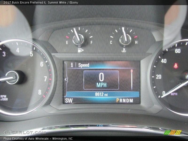 Summit White / Ebony 2017 Buick Encore Preferred II
