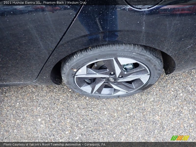 Phantom Black / Medium Gray 2021 Hyundai Elantra SEL